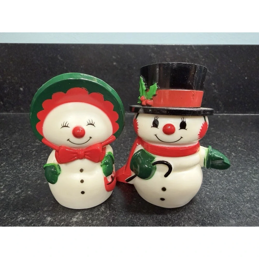 Hallmark Happy & Merry Snowman Salt Pepper Shakers NOS Original Box 3